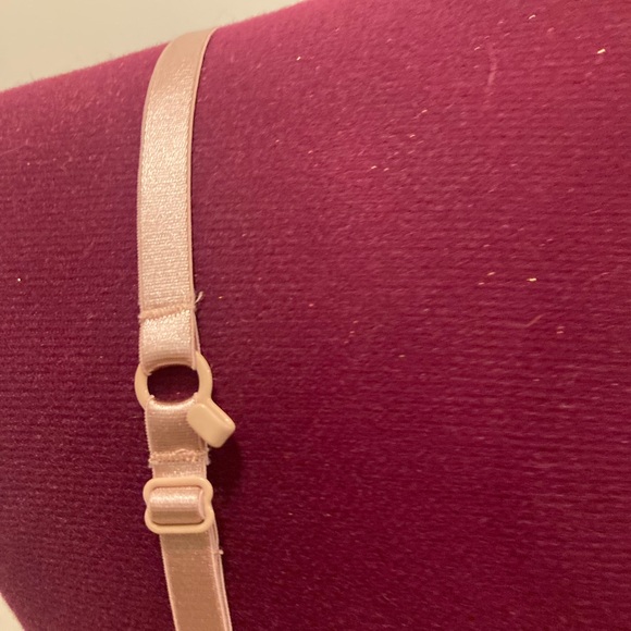 Pink RW&CO bralette - Picture 6 of 6